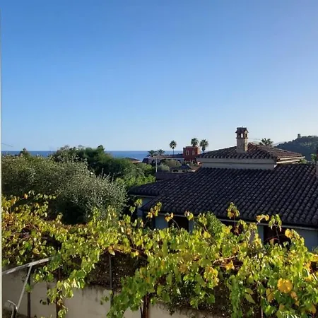 Monni Holiday home *