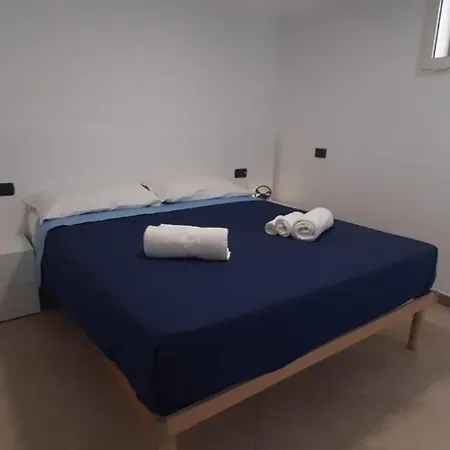 Monni *